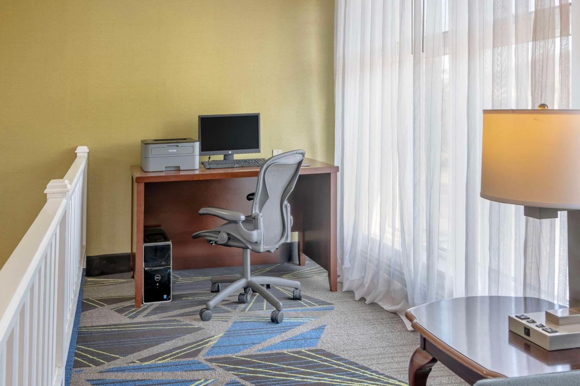 Quality Inn Lebanon Bagian luar foto