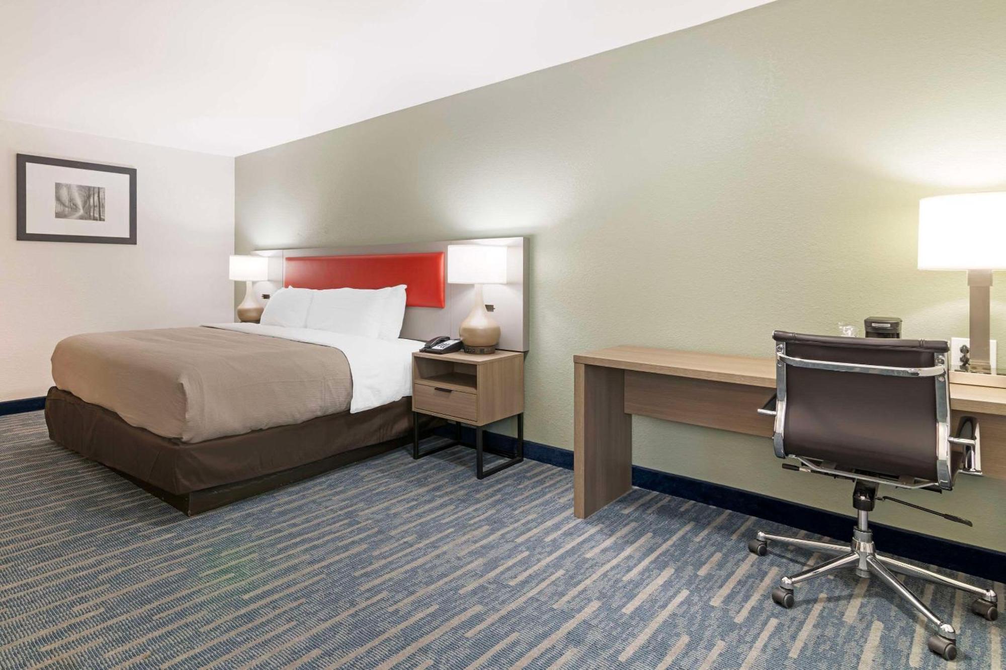 Quality Inn Lebanon Bagian luar foto